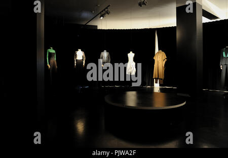 Die 'Moi Veronique Branquinho Toute Nue ' Ausstellung im Modemuseum Antwerpen (Belgien, 12.08.2008) Stockfoto