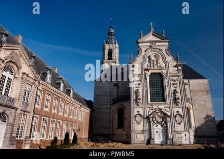 Das 17. Jahrhundert barocke Kirche von dem prämonstratenserkloster Averbody Abtei (Belgien, 16/11/2011) Stockfoto