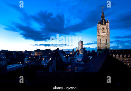 Panoramablick über Gent bei Sonnenuntergang (Belgien, 13/02/2014) Stockfoto