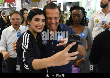 São Paulo, Brasilien. 8. September 2018. João Doria, (PSDB) Anwärter für Gouverneur von São Paulo, besuchten die Messe Beauty Messe, auf der Expo Center Norte, in São Paulo, am Samstag (8). (Foto: Roberto Casimiro/Fotoarena) Credit: Foto Arena LTDA/Alamy leben Nachrichten Stockfoto