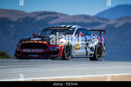 Monterey, CA, USA. 08 Sep, 2018. A. #60 Treiber Nate Stacy/Kyle Marcelli Schlacht zu hängen, um dort die Position der Spitze aus Rahal gerade während der Kontinentalen Monterey Grand Prix IMSA Continental Tire Sports Car Challenge Rennen an Weathertech Raceway Laguna Seca in Monterey, CA Thurman James/CSM/Alamy leben Nachrichten Stockfoto