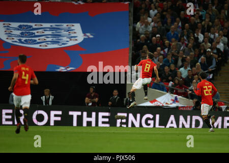 London, Großbritannien. 08 Sep, 2018. Saul Niguez Spanien feiert, nachdem er zählt seine Mannschaften 1. Ziel. UEFA Liga Nationen A, Gruppe 4 Spiel, England gegen Spanien im Wembley Stadion in London am Samstag, den 8. September 2018. Bitte beachten Sie die Bilder sind nur für den redaktionellen Gebrauch bestimmt. pic von Andrew Obstgarten/Alamy Live news Credit: Andrew Orchard sport Fotografie/Alamy leben Nachrichten Stockfoto