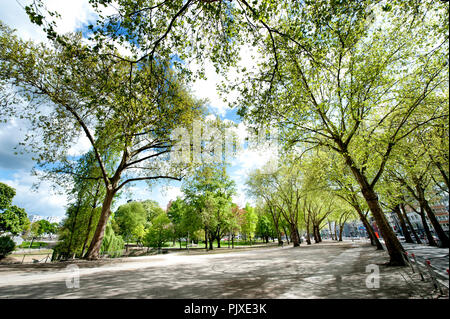 Der Parc d'Avroy in Lüttich (Belgien, 18/04/2014) Stockfoto