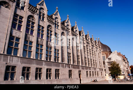 Die Fürstbischöfe' Palace auf der Place Saint-Lambert in Lüttich (Belgien, 30/09/2011) Stockfoto