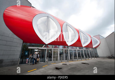 Der médiacité Shopping Mall in Lüttich, von Ron Arad (Belgien, 18/04/2014) Stockfoto