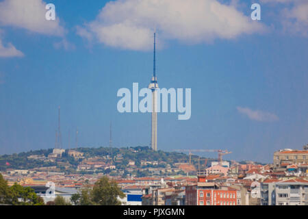 New Radio Tower in Istanbul Camlica Hügel ist im Bau; Fertigstellung Stockfoto