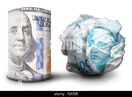 Zwei fiat money Bills nebeneinander stehen. Man flach und einem Zerbröselten Währung symbolisiert Stärke und Schwäche. Stockfoto