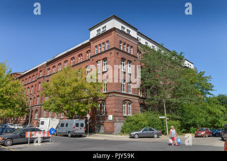 Klinkum im Grove des Friedrich, Fröbelstrasse, Prenzlauer Berg, Pankow, Berlin, Deutschland, Klinkum im Friedrichshain, Froebelstrasse, Prenzlauer B Stockfoto