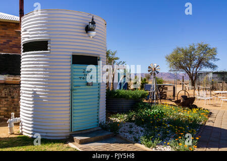 Namibia wc Ruhestätte im Sommer Spaß Stockfoto