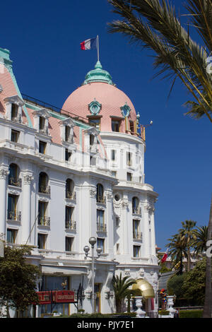 Nizza, Frankreich - 22 April 2017: Fassade des historischen Le Negresco Hotel in Nizza, Frankreich Stockfoto