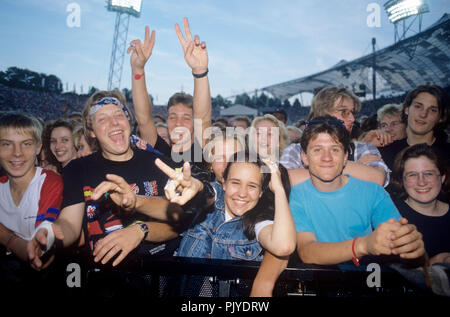 Genesis Konzert am 17.07.1992 in München - Fans | Verwendung weltweit Stockfoto