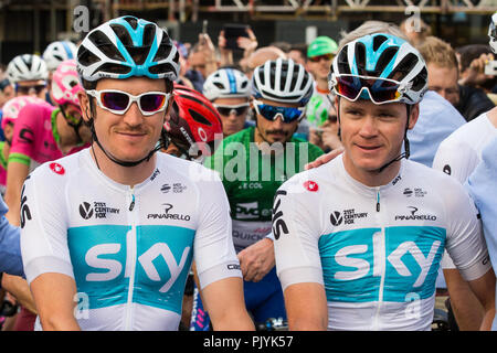 London, Großbritannien. 9. September 2018. Geraint Thomas und Chris Froome von Team Sky warten am Start in die 77 km London Stufe (Stufe 8) des OVO Energy Tour von Großbritannien Radrennen konkurrieren. Credit: Mark Kerrison/Alamy leben Nachrichten Stockfoto