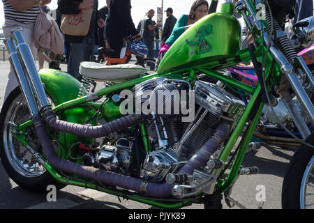 Brighton, UK. 9. September 2018 Die jährliche Ace Cafe Brighton Burn up, wo Biker im Ace Cafe in London Sammeln und Reisen nach Brighton. Andrew Steven Graham/Alamy leben Nachrichten Stockfoto