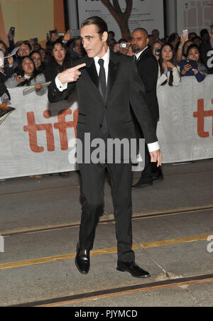 Toronto, Ontario, USA. 8. Sep 2018. 08.September 2018 - Toronto, Ontario, Kanada - Joaquin Phoenix. "Die Schwestern Brüder'' Premiere - 2018 Toronto International Film Festival in der Prinzessin von Wales statt. Photo Credit: Brent Perniac/AdMedia Credit: Brent Perniac/AdMedia/ZUMA Draht/Alamy leben Nachrichten Stockfoto