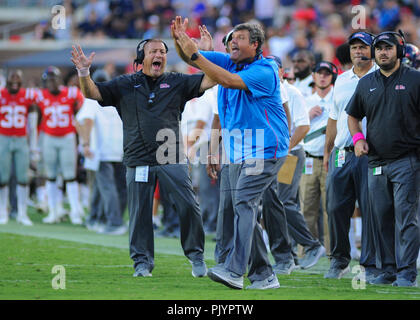 Oxford, MS, USA. 08 Sep, 2018. Ole Miss Rebels Cheftrainer, Matt Lukas während der NCAA DI Spiel an - Vaught Hemingway Stadium in Oxford, MS. Ole Fräulein besiegt SIU, 76-41. Kevin Langley/CSM/Alamy leben Nachrichten Stockfoto
