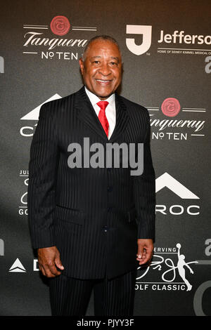 Philadelphia, Pennsylvania, USA. 9 Sep, 2018. Legendäre Hall of Fame Baseball plyer, OZZIE SMITH, am Julius 'Dr. J'Erving Black Tie Ball in Unterstützung der Heilsarmee von Philadelphia. Credit: Ricky Fitchett/ZUMA Draht/Alamy leben Nachrichten Stockfoto