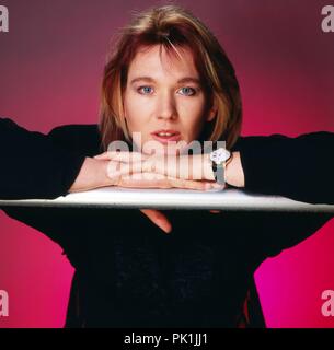 Juliane Werding, deutsche Sängerin und Liedermacherin, in München, Deutschland 1988. Deutsche Sänger und Songschreiber Juliane Werding in München, Deutschland 1988. | Verwendung weltweit Stockfoto