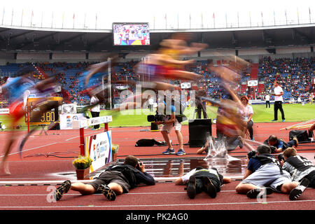 Ostrava, Tschechische Republik. 8. Sep 2018. Ein Rennen für 3000 Meter der Männer während der iaaf Continental Cup 2018 in Ostrava in Ostrava, Tschechische Republik, am Samstag, den 8. September 2018. Credit: Petr Sznapka/CTK Photo/Alamy leben Nachrichten Stockfoto