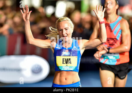 Prag, Tschechische Republik. 08 Sep, 2018. Eva Vrabcova-Nyvltova (Tschechisch) Ende während der Birell Grand Prix Prag 2018, Straße Rennen, in Prag, Tschechische Republik, am 8. September 2018. Quelle: Vit Simanek/CTK Photo/Alamy leben Nachrichten Stockfoto