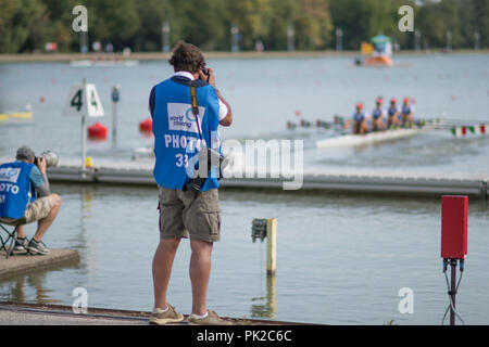 Plovdiv, Bulgarien, Montag, 10. September 2018. FISA World Rowing Championships, Fotografen bei der Arbeit, cduring eine Hitze von der leichten Frauen Doppel Sculls, Hitze, Credit: Peter SPURRIER/Alamy leben Nachrichten Stockfoto