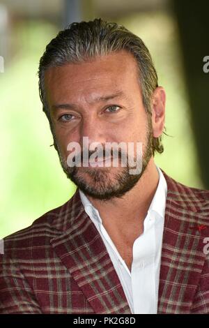 Italien, Rom, 10. September 2018: Fotoshooting der Rai Fiction Serie "Una pallottola Nel Cuore 3'. Im Bild Sergio Assisi Foto © Fabio Mazzarella/Sintesi/Alamy leben Nachrichten Stockfoto