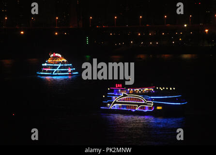 Wuhan, Wuhan, China. 11 Sep, 2018. Wuhan, China - Nacht Landschaft von Wuhan in der chinesischen Provinz Hubei. Credit: SIPA Asien/ZUMA Draht/Alamy leben Nachrichten Stockfoto