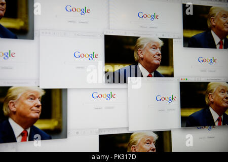 Google Logos sind in diesem Foto Abbildung zusammen mit Bildern von Donald Trump gesehen Am 5. September 2018. Stockfoto