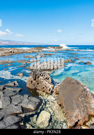 Felsenpools in El Confital in der Nähe von Las Palmas auf den vulkanischen Nordküste von Gran Canaria, Kanarische Inseln, Spanien Stockfoto