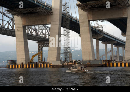 Das Mario M. Cuomo Brücke, Austausch der Tappan Zee Bridge linking Westchester und Rockland County im Staat New York, im Bau war. Stockfoto