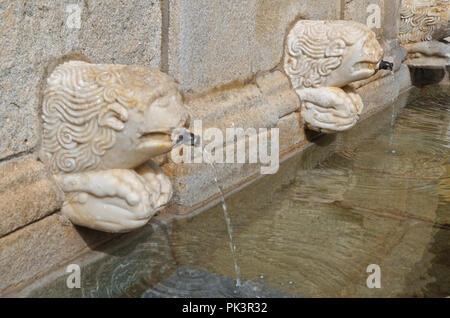 Antike Springbrunnen in Castelo de Vide, Portugal Stockfoto