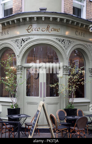Coco Momo Bar und Café, Marylebone, London; England; UK Stockfoto