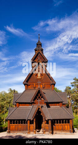 Holz- Gol Stabkirche (Gol Stavkyrkje) in den Norwegischen Museum für Kulturgeschichte an der Halbinsel Bygdoy in Oslo, Norwegen, Skandinavien rekonstruiert Stockfoto