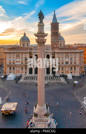 Piazza di Santa Maria Maggiore, Rom, Italien Stockfoto