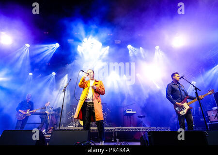 Alles Alles bei Festival Nr. 6 am Freitag, den 7. September 2018 in Portmeirion, Gwynedd, Wales. Im Bild: Jonathan Higgs, Jeremy Pritchard, Michael Spearman, Alex Robertshaw. Bild von Julie Edwards. Stockfoto