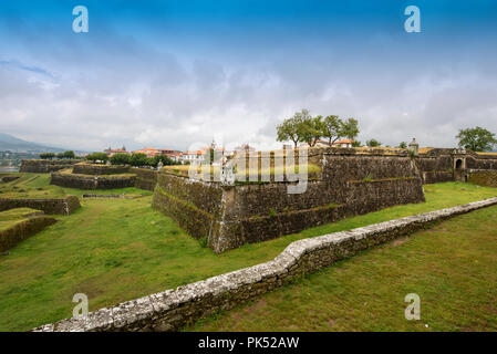 Das 17. Jahrhundert Befestigungsanlagen von Valença do Minho mit Blick auf Galicien in Spanien. Alto Minho, Portugal Stockfoto