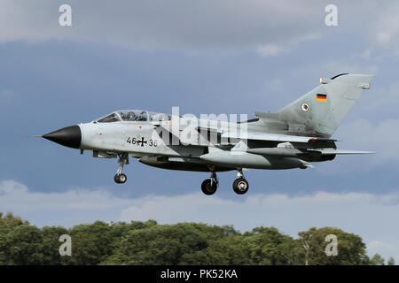 Luftwaffe Tornado IDS Landung an RAF Coningsby während der kombinierten RAF/Luftwaffe übung Cobra Krieger. Stockfoto