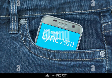 MONTREAL, KANADA - 8 September, 2018: Microsoft Lync mobile App. Skype für Unternehmen ist ein Instant Messaging Client mit Skype für Unternehmen Server verwendet Stockfoto