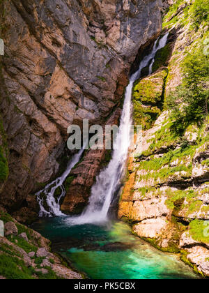 Ein Tag Sommer Wasserfall Savica, Slowenien Stockfoto