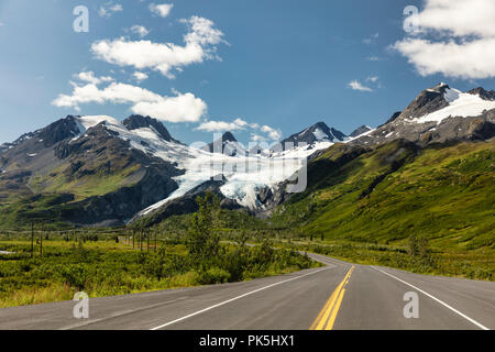 Malerischer Blick auf Worthington Glacier entlang Richardson Highway in Southcentral Alaska. Stockfoto