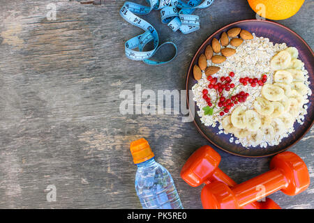 Konzept gesunde Ernährung und Sport Lifestyle. Die richtige Ernährung. Ansicht von oben. Flach. Stockfoto