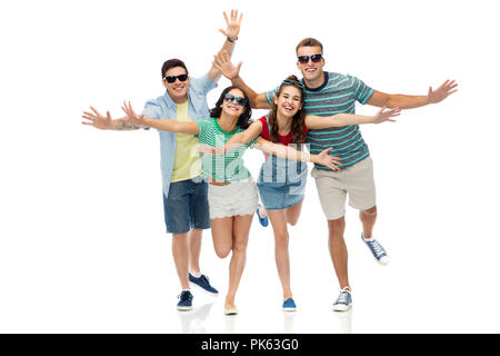 Freunde in Sonnenbrille Spaß Stockfoto