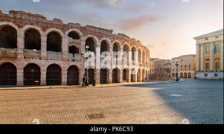 Die Arena von Verona (Arena di Verona) ist ein Römisches Amphitheater in Piazza Bra. Italien. Stockfoto