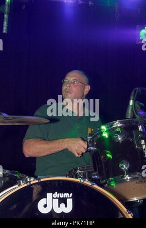 Dinosaur Jr durchführen an den Vera Club, 6. Juni 2005, Oosterstraat, Groningen, Niederlande. Stockfoto