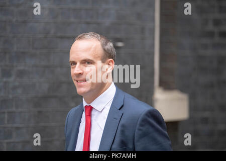 London, 11. September 2018, Dominic Raab MP PC, Brexit Sekretär,, Blätter Kabinettssitzung am 10 Downing Street, London Credit Ian Davidson/Alamy leben Nachrichten Stockfoto