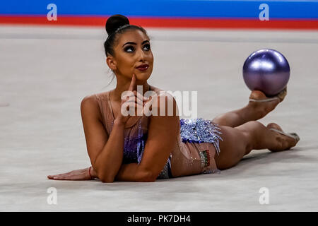 Sofia, die Türkei. September 11, 2018: Katrin Taseva von Bulgarien bei rhythmischen Turn-WM in der Arena Armeec in Sofia am 36. Abb. Rhythmische Gymnastik Weltmeisterschaften. Ulrik Pedersen/CSM Stockfoto