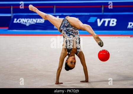 Sofia, die Türkei. September 11, 2018: Neviana Vladinova von Bulgarien bei rhythmischen Turn-WM in der Arena Armeec in Sofia am 36. Abb. Rhythmische Gymnastik Weltmeisterschaften. Ulrik Pedersen/CSM Stockfoto