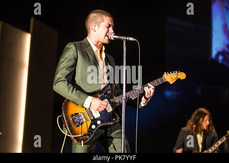 Arctic Monkeys, die in der Londoner 02 Arena auf den 9. September 2018 Stockfoto