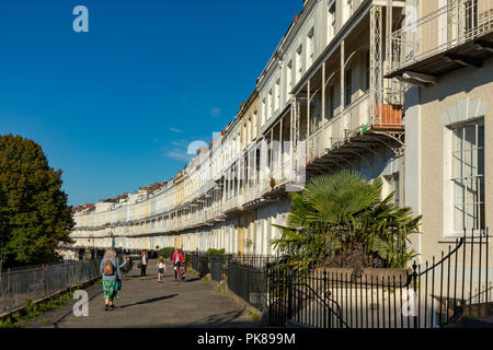 Clifton Bristol England September 07, 2018 Royal York Halbmond, ein schönes Beispiel für die georgianische Architektur Stockfoto