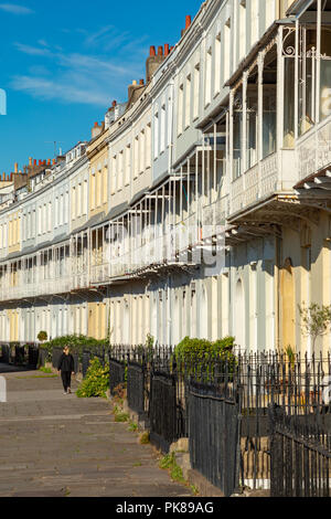 Clifton Bristol England September 07, 2018 Royal York Halbmond, ein schönes Beispiel für die georgianische Architektur Stockfoto