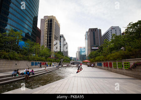 Fluss Cheonggyecheon in Seoul Stockfoto